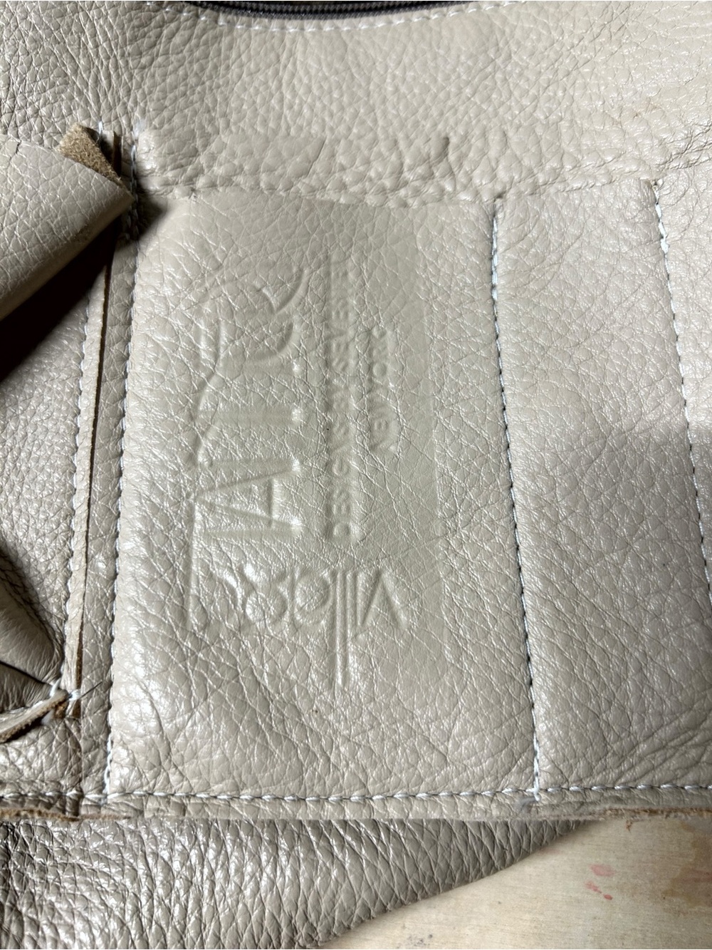 Village Tannery Beige Pebbled Leather Slouchy Shoulder Bag, Design By Sevestet - Picture 10 of 13